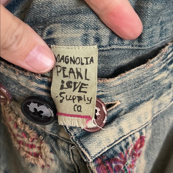 Magnolia Pearl Reverie Jeans - Picture 12 of 14